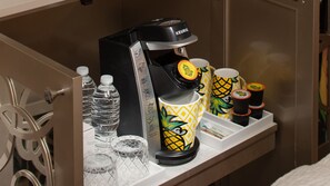 Kaffee und/oder Kaffeemaschine