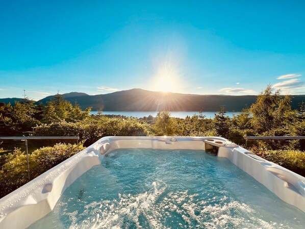 Private outdoor hot tub