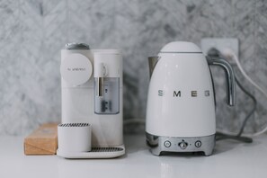 Kaffe och/eller kaffebryggare