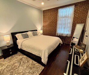 King bed, triple sheeted, smart TV, ceiling fan.  