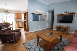 Living Room (4)