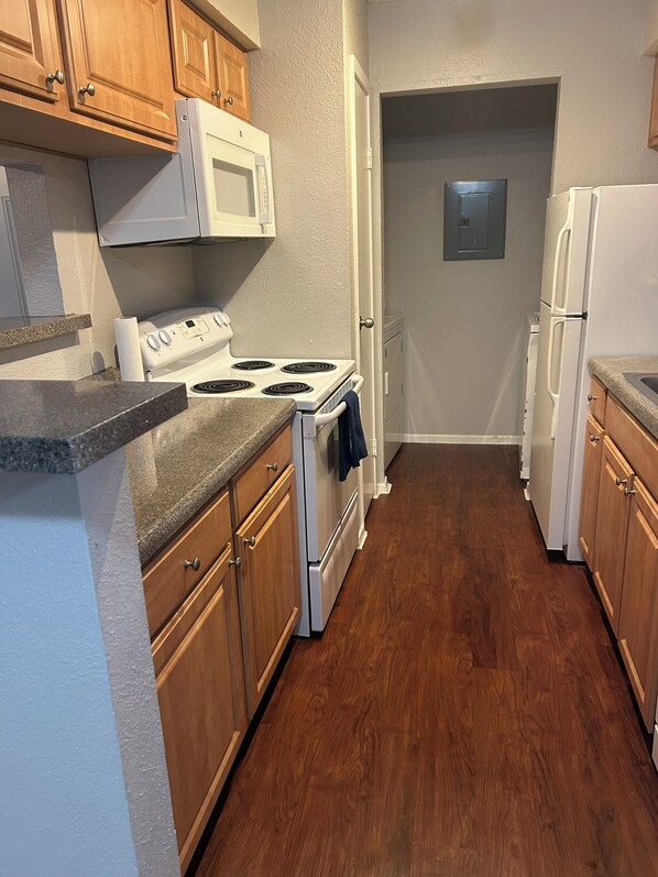 Kitchen with all the accessories.