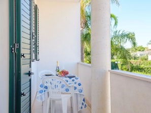 Autumn, Balcony / Terrace / Patio, Spring, Summer