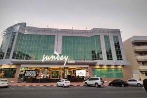 Entrance / Reception