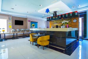 Entrance / Reception