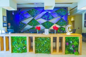 Entrance / Reception
