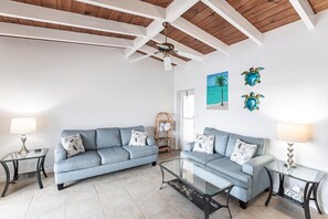 02 Living Room