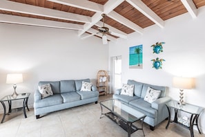 02 Living Room