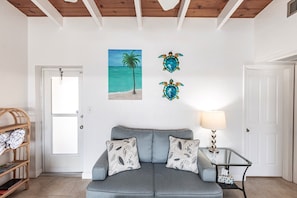 04 Living Room