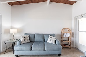 05 Living Room