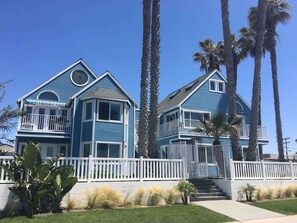 Starfish Cottage upstairs left Unit.