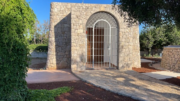 Exterior detail