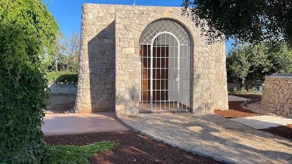 Exterior detail