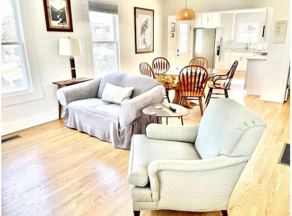 Open concept living, dining and kitchen.