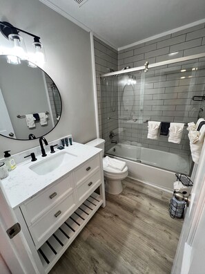 Hall Bathroom (1)