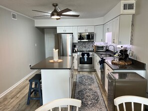 Kitchen (1)