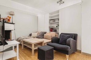 Simple elegance in a modern living room.  Clean lines and thoughtful design elements create a sophisticated space.