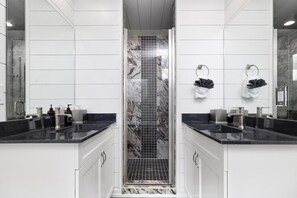 Dual vanity and dual head shower on Getaway side