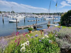 Riverside views at Hamble Riverside Cottage, Old Bursledon, Hampshire