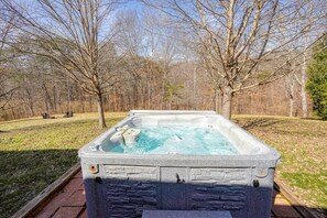 Private hot tub for star gazing