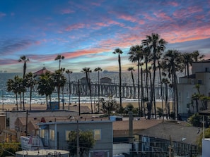 Sunset views of The Huntington Beach Pier