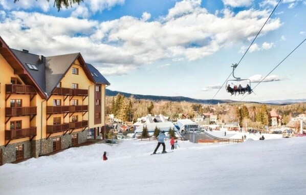Snow and ski sports