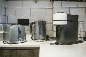Kaffe och/eller kaffebryggare