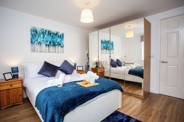 Double Bedroom (1)