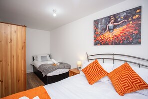 Double and Single Bedroom (1)