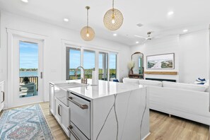 63-1444 W Lagoon Ave - North 12