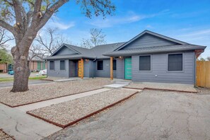 The other duplex unit, Peppercorn Yellow, is available as a separate rental.