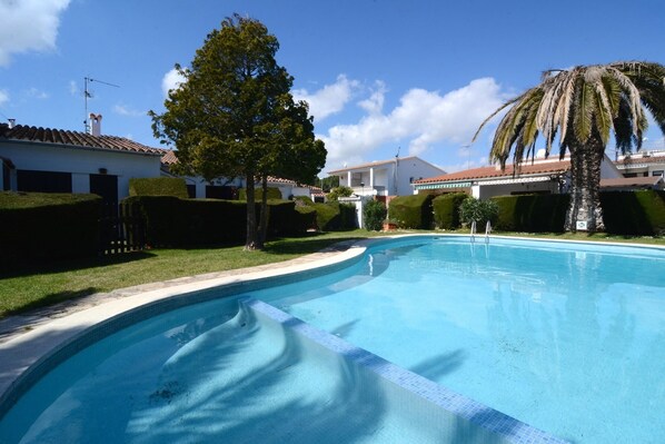 Holiday Home Swimming Pool