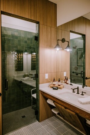 The Homestead Bathroom