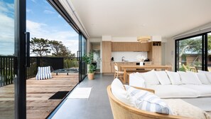 Back deck to Spa