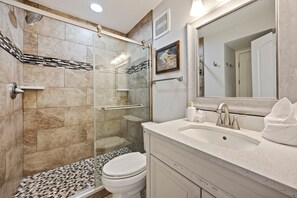 Beautifully updated bathroom