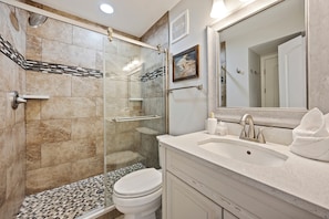 Beautifully updated bathroom