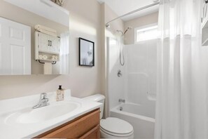 Full bath offers a tub/shower on the 2nd floor.