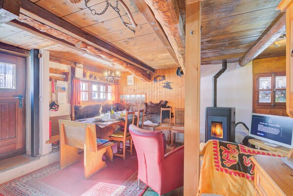Living and dining room