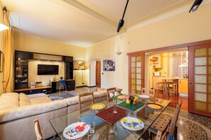 Living and dining room