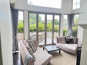 Comfy lounge area to chill out in reading a book or watch tv