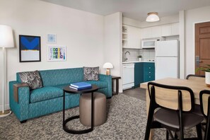 Living area. Exact unit will be assigned upon arrival. Views, colors, and decor may vary.