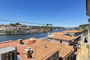 Aussicht vom Ferienhaus [Sommer]