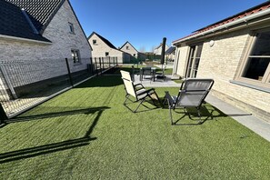 Garden [summer]