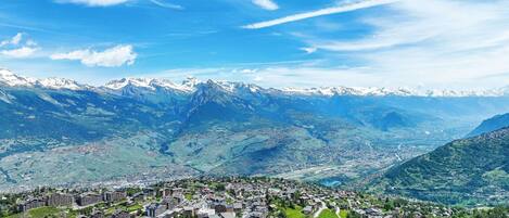 Mountainous Landforms, Mountain, Hill, Mountain Range, Landscape, Highland, Hill Station, Valley, Ridge, Alps