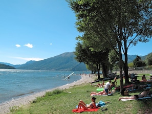 Bergforms, Wasser, Berg, Gewässer, Küsten Und Ozeanische Forms, Küste, Hügel, Hochland, Sommer, Bank