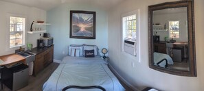 Panoramic photo of the entire Room 