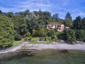 Villa Francesca - Reno, Lake Maggiore - NORTHITALY VILLAS vacation rental