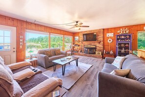 Kick back and relax with a movie by the fire—or break out a board game for some friendly competition.