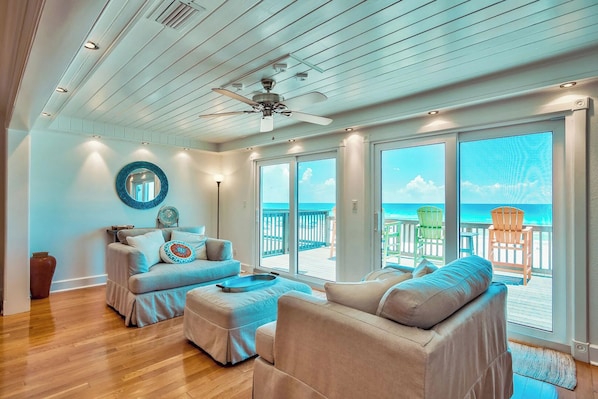 Gorgeous Ceiling