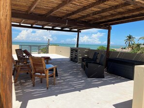 Rooftop deck